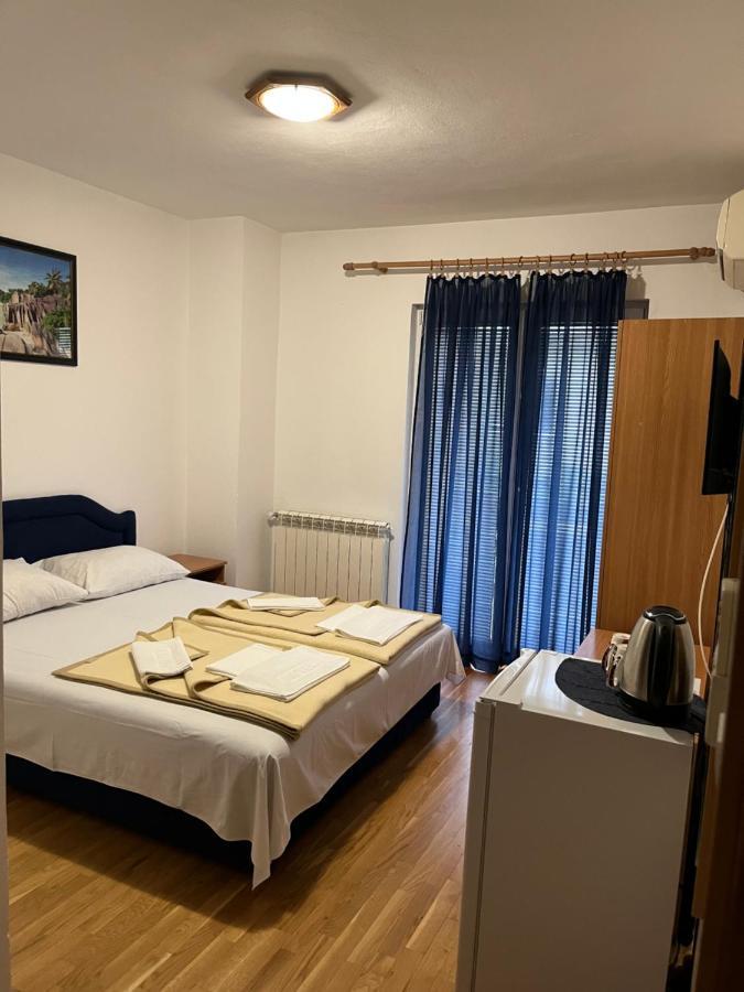 Apartmani Goran I Jelena Zec Budva Exteriör bild