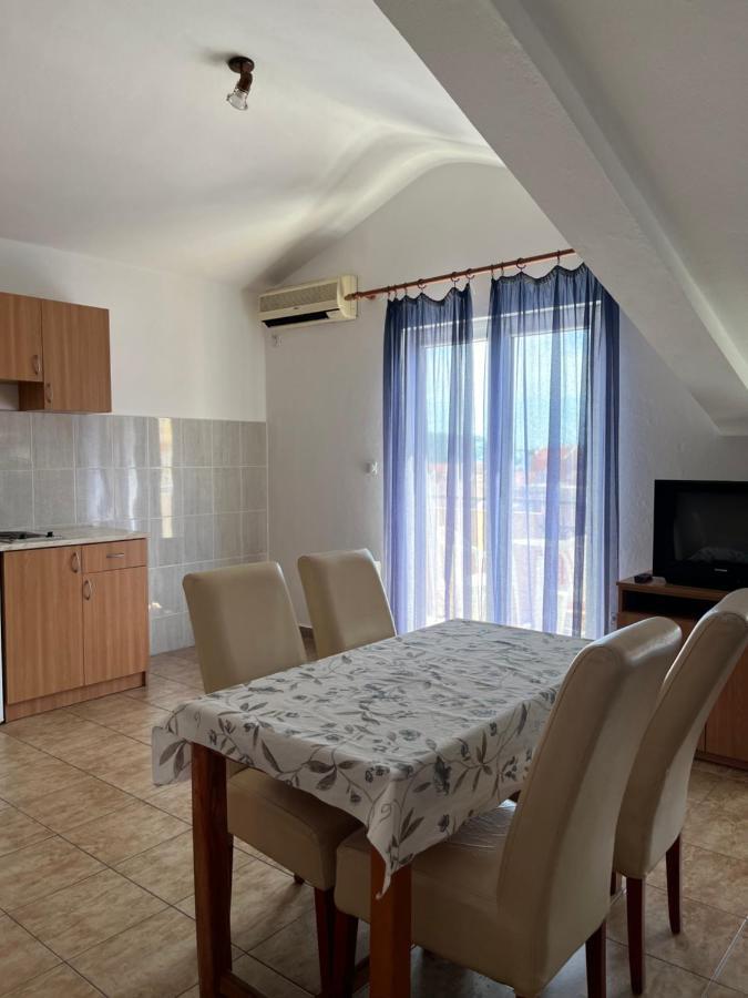 Apartmani Goran I Jelena Zec Budva Exteriör bild