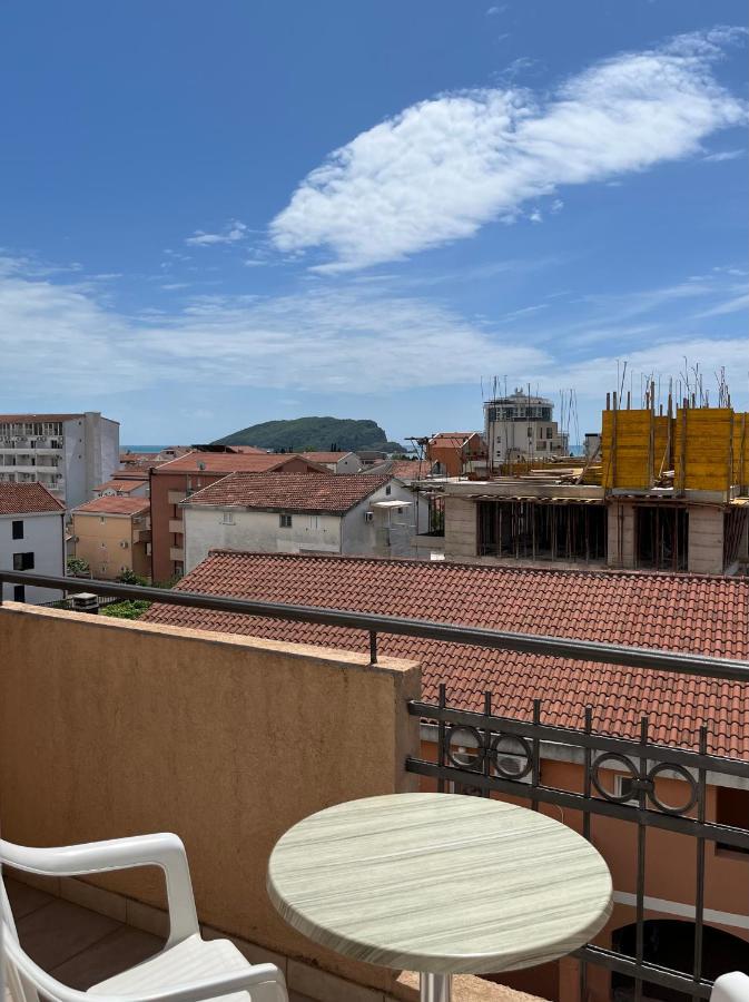Apartmani Goran I Jelena Zec Budva Exteriör bild